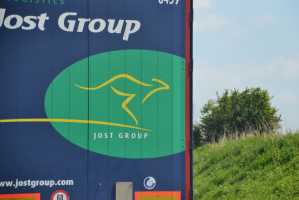 HEADING SOUTH FROM PARIS(028)